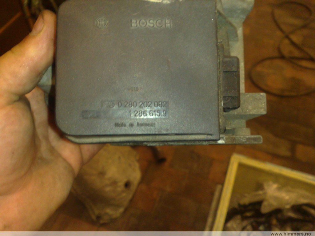uz6e783q76pooni25fs0.jpg