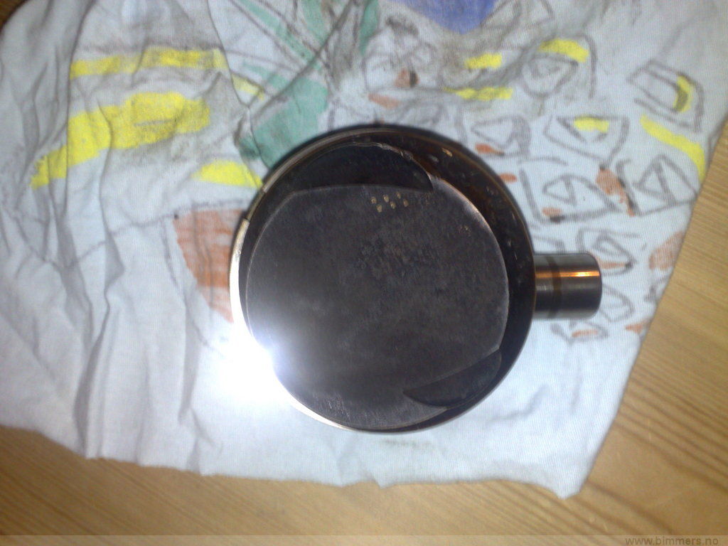 vextfs92kn29ohtueput.jpg