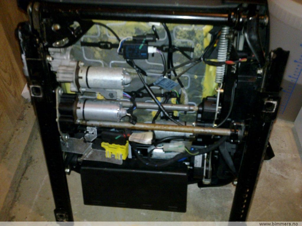 vrync530qewot70opm7r.jpg