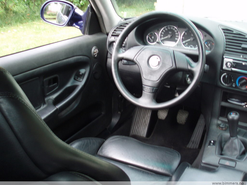 vym9q1bbuzx22or8t86l.jpg
