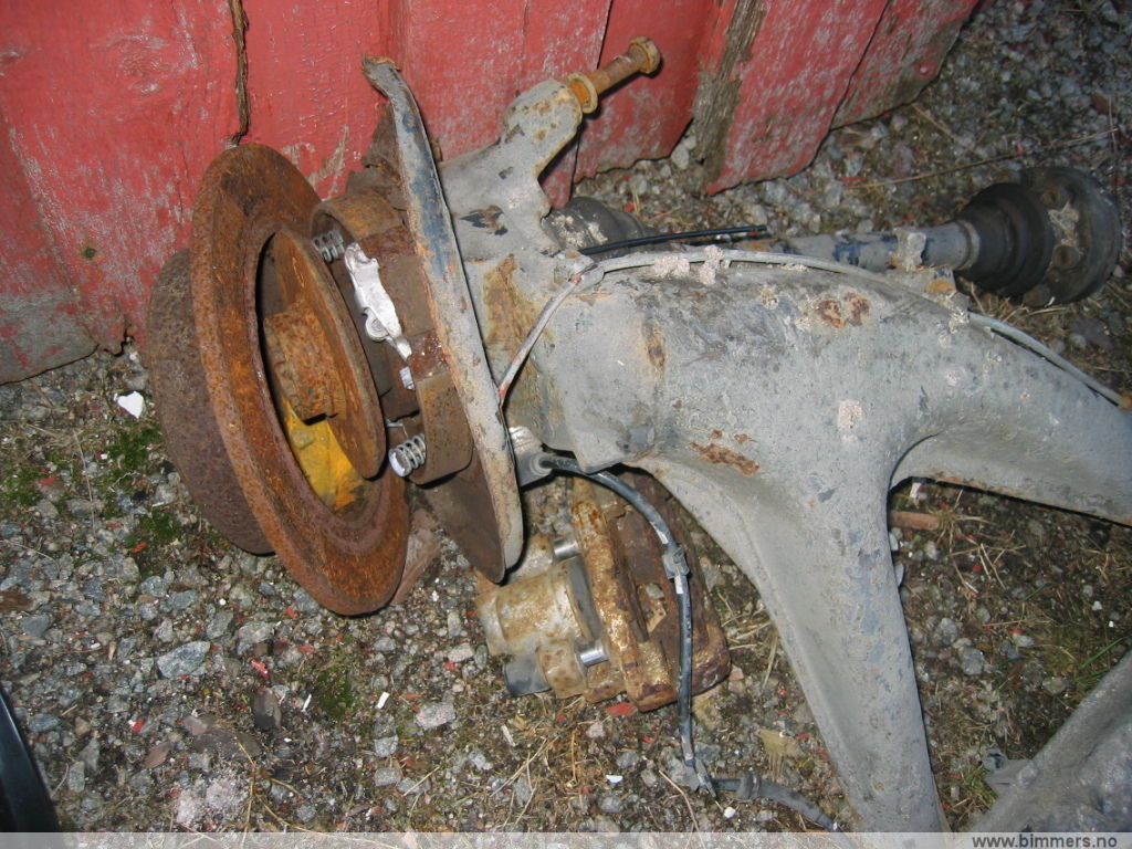 xahoanu7110tc58wlito.jpg