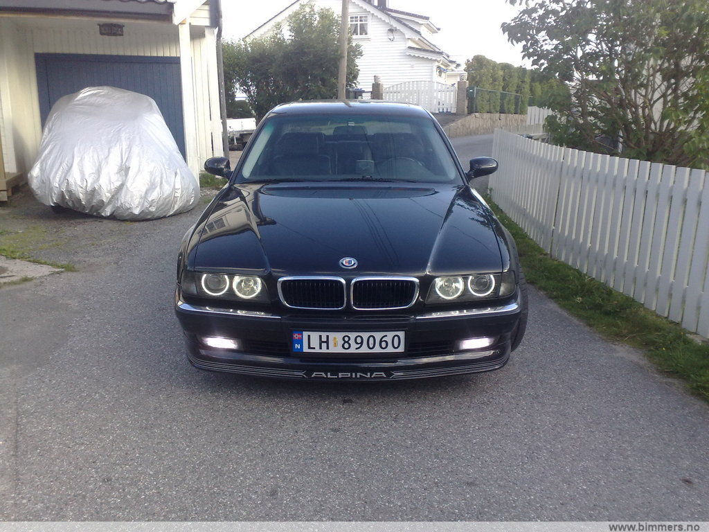 y1tcvj10vf6ipvj60mw0.jpg