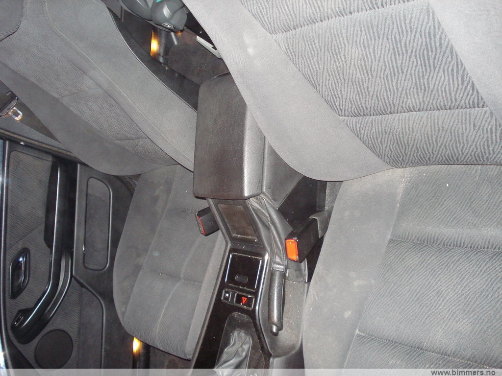 zvy1xhbzm8srr0rjene3.jpg